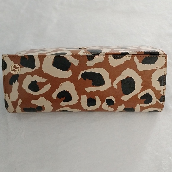 Gucci women's wallet - Picture 1 of 13